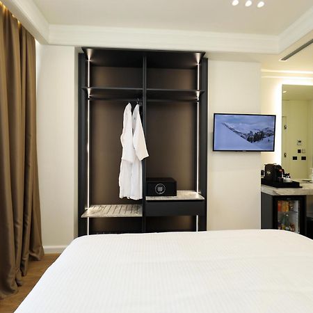 Hotel Adore Vlorë Extérieur photo