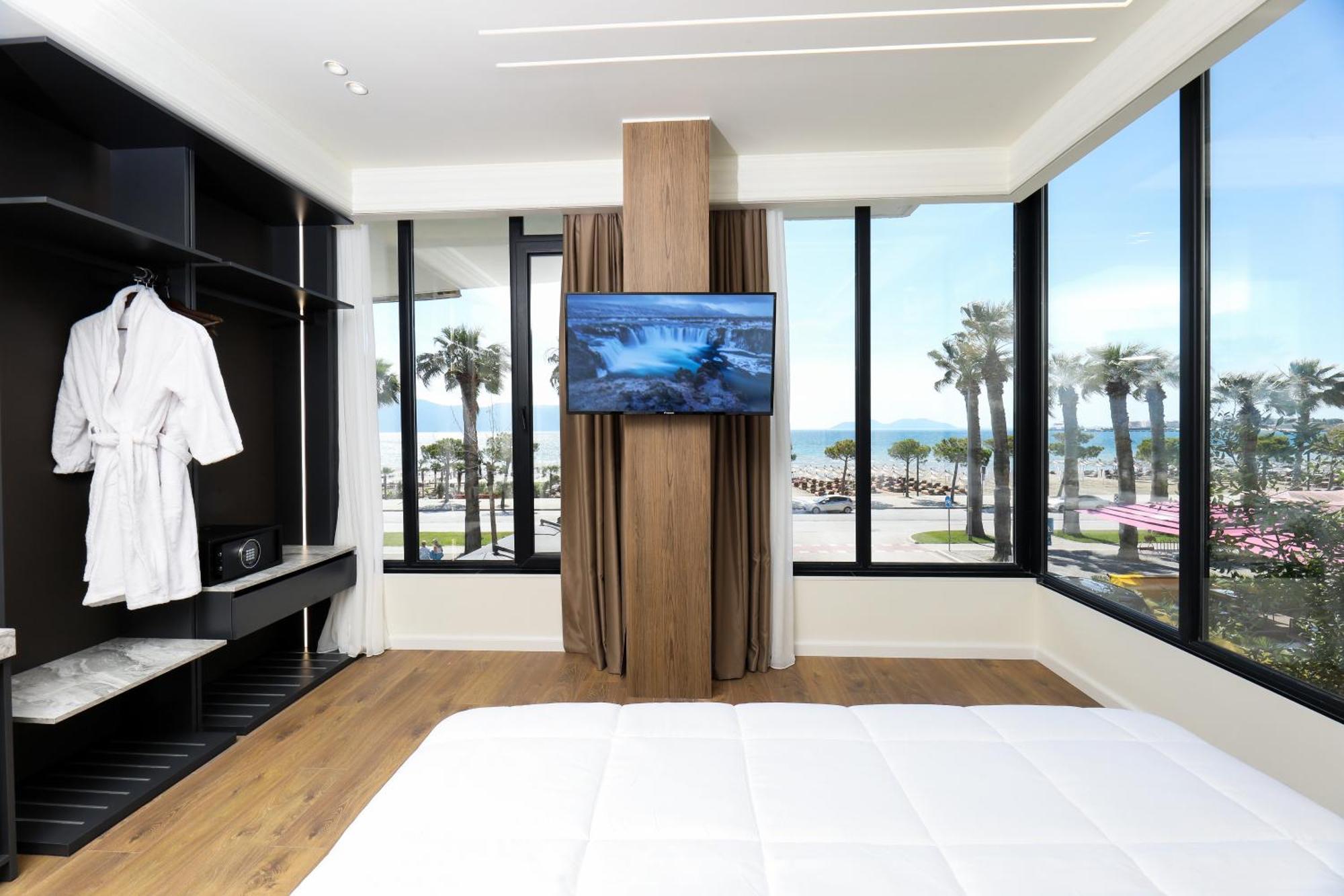 Hotel Adore Vlorë Extérieur photo