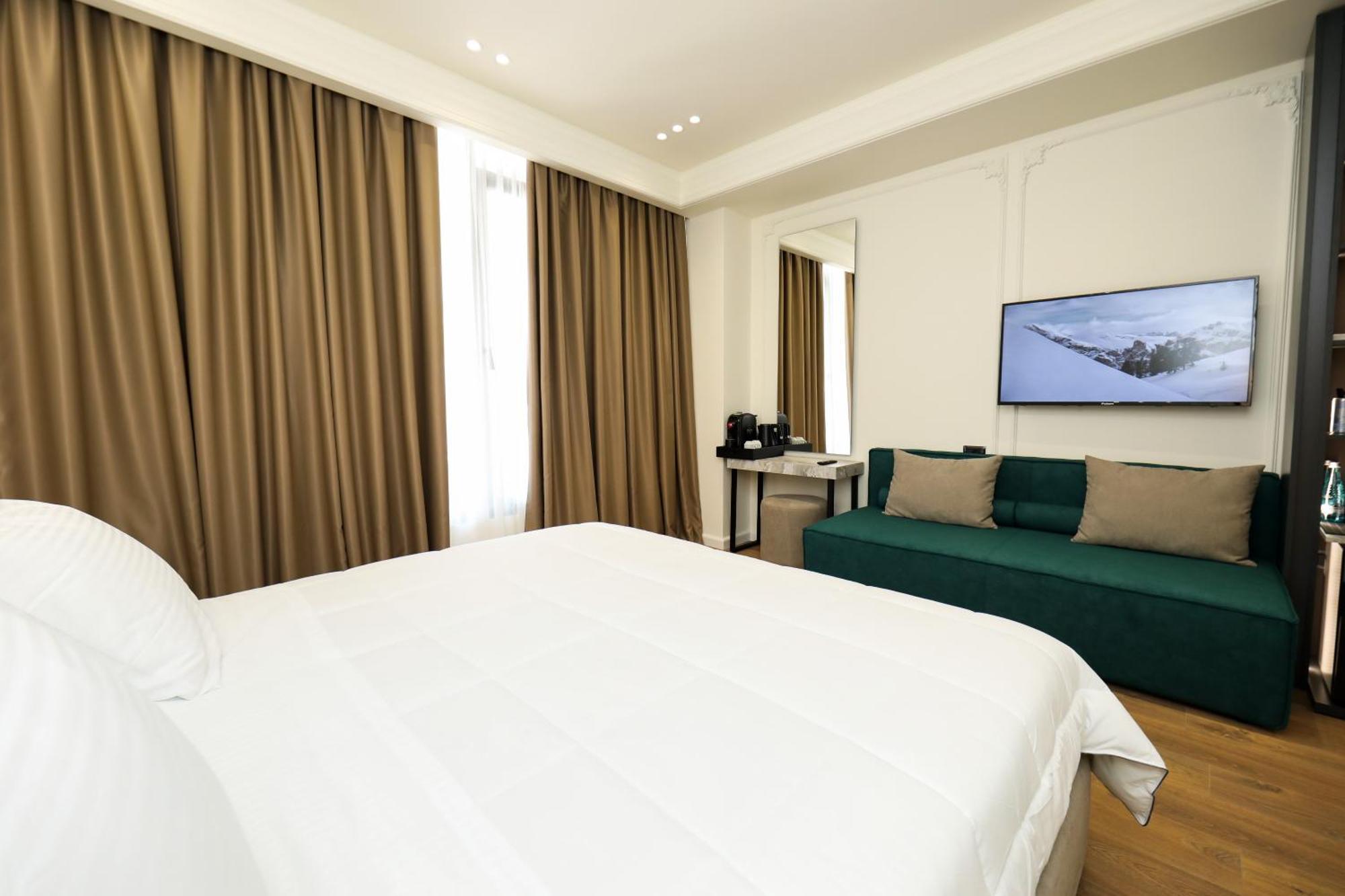 Hotel Adore Vlorë Extérieur photo
